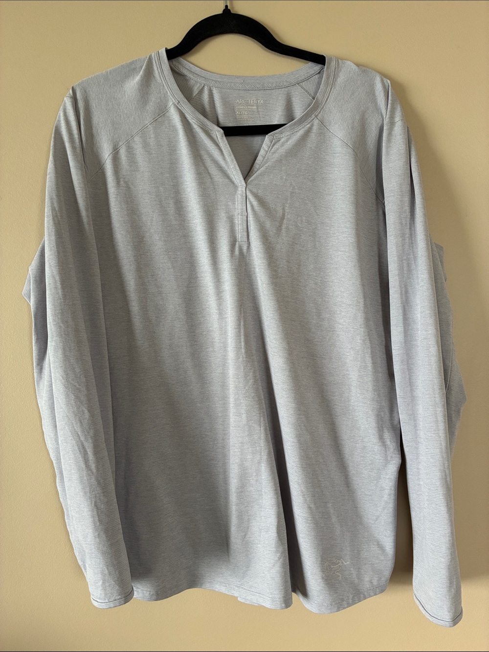 Arc'teryx Light Gray Long-Sleeve Henley Shirt
